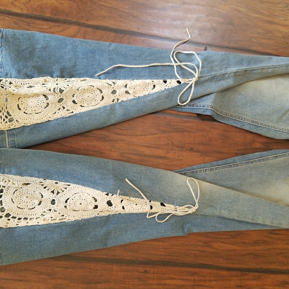 jeans - Picture 3 of 3
